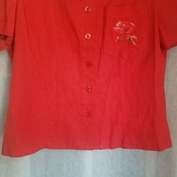 R & K ORIGINALS Red Button Front Shirt Blouse Short Sleeve Women's Petites - Picture 4 of 8